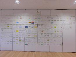 再利用型封筒デザインコンテスト作品展示の様子2